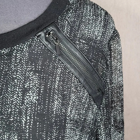 LANE BRYANT Black and‎ White Semi Sheer Blouse - Picture 3 of 9